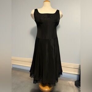 LaiCarFore - bodice styled midi evening dress